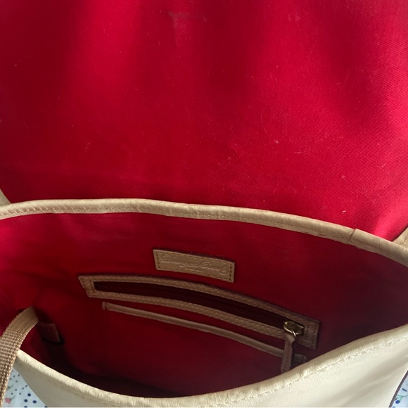 Dooney & Bourke Large Dottie Crossbody handbag - Picture 5 of 5